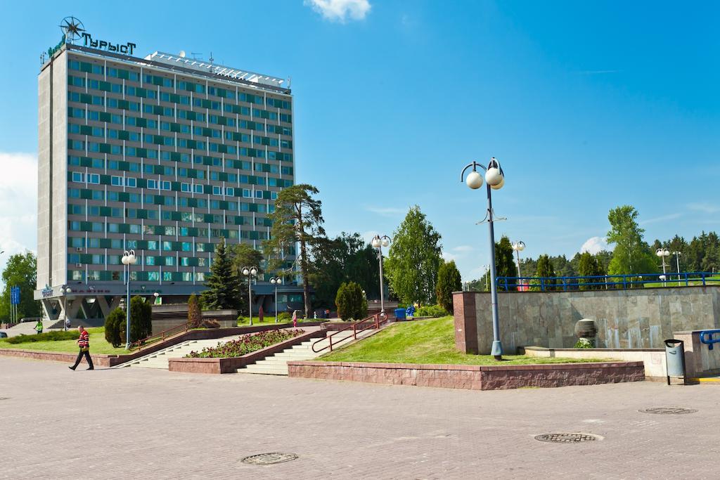 Tourist Hotel Minsk Exterior foto