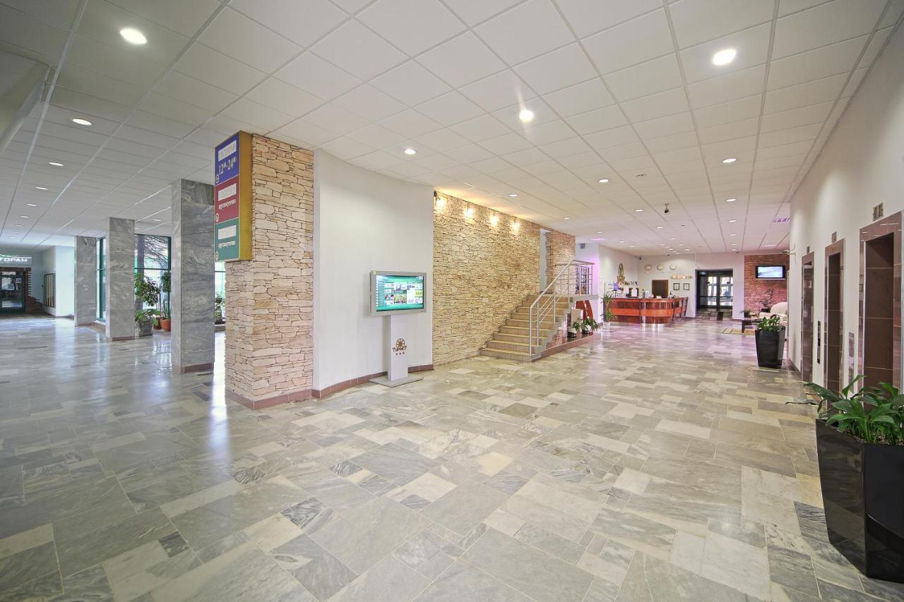 Tourist Hotel Minsk Exterior foto